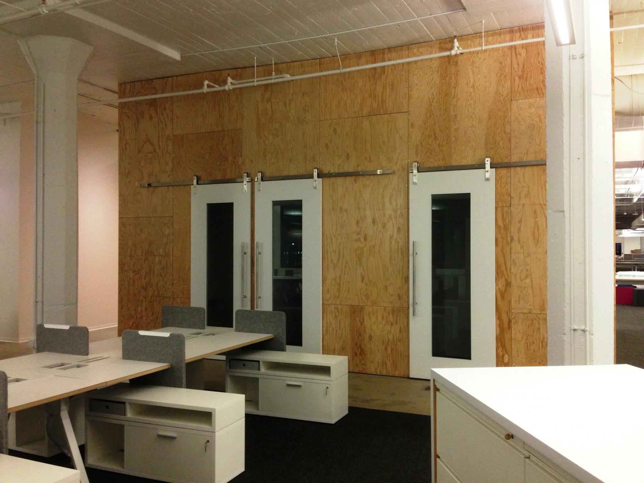 SI Door & Hardware Home